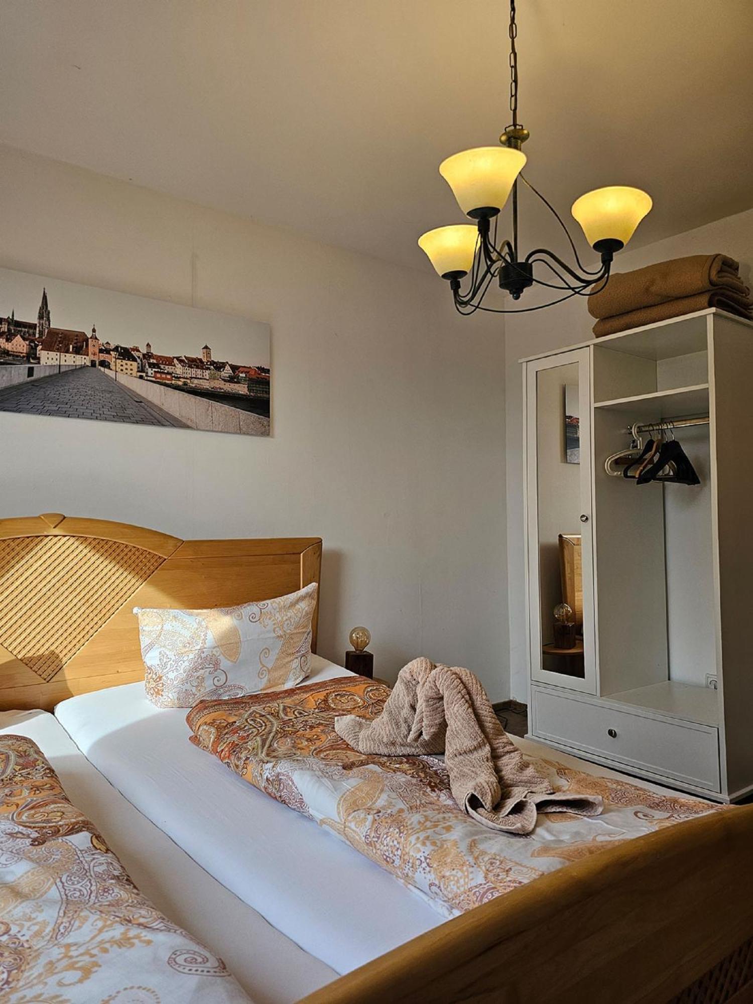 Ferienwohnung Martina Sinzing Экстерьер фото