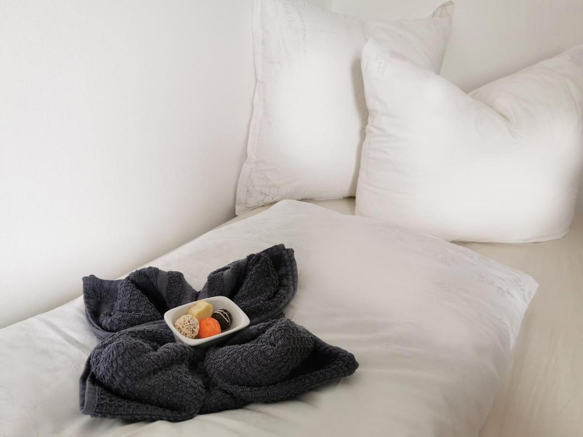 Ferienwohnung Martina Sinzing Экстерьер фото